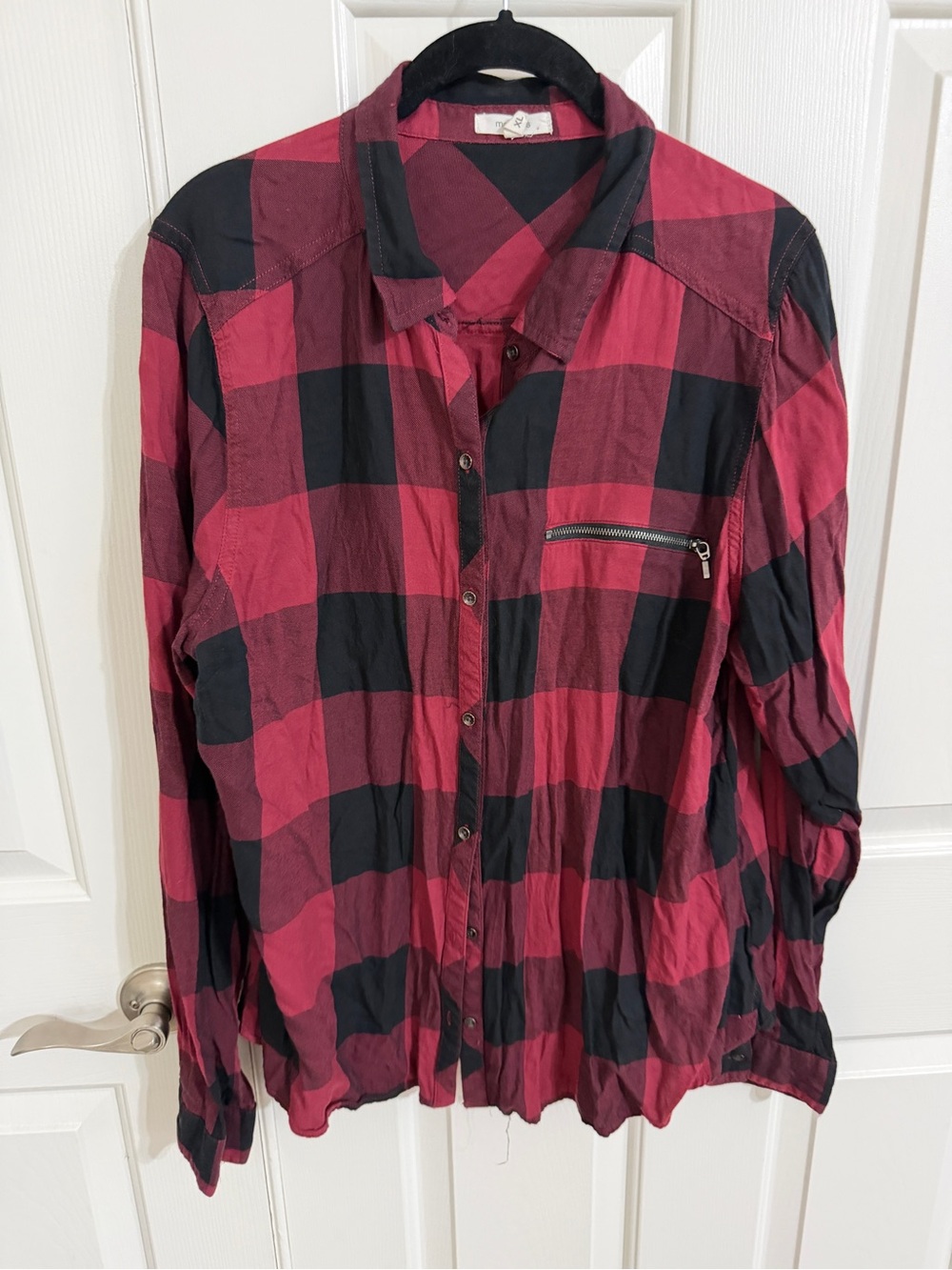 Maurices XL Red Black Buffalo Plaid Button Up Shirt Zip Chest Pocket
